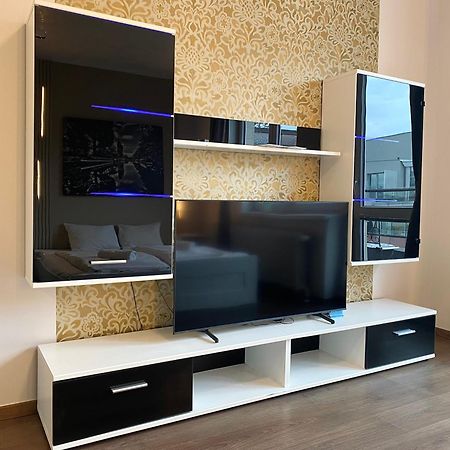 Top Floor Studio With Terrace 布拉格 外观 照片