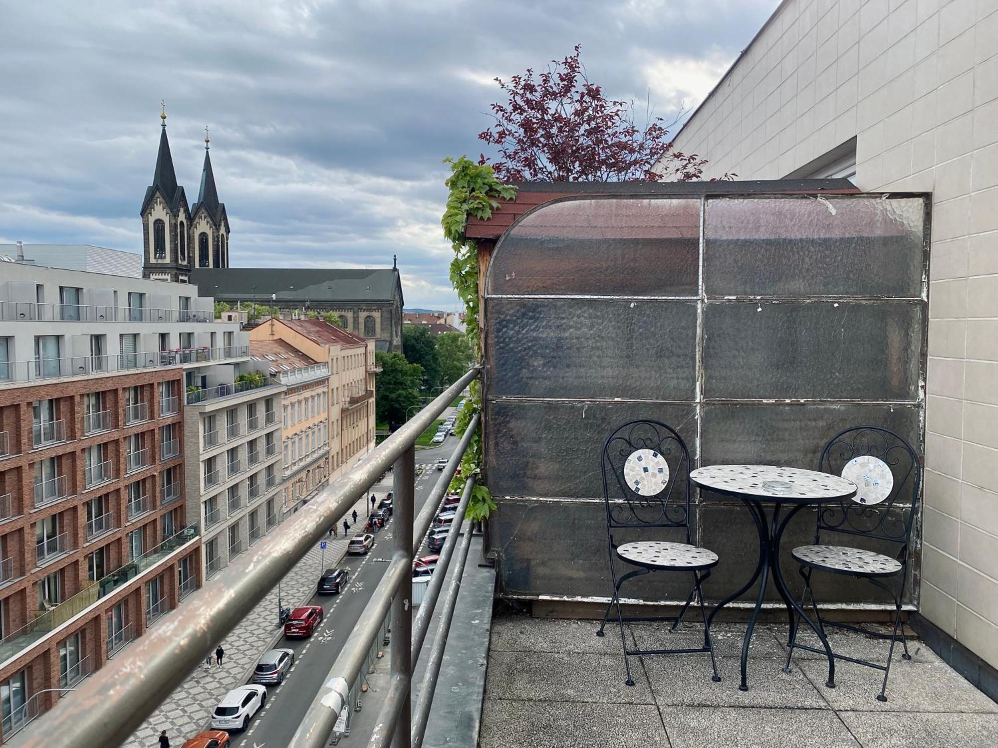 Top Floor Studio With Terrace 布拉格 外观 照片